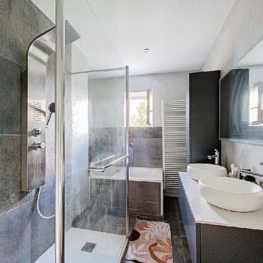  DYNAMIC IMMOBILIER : Maison / Villa | VERZE (71960) | 84 m2 | 830 &euro; 
