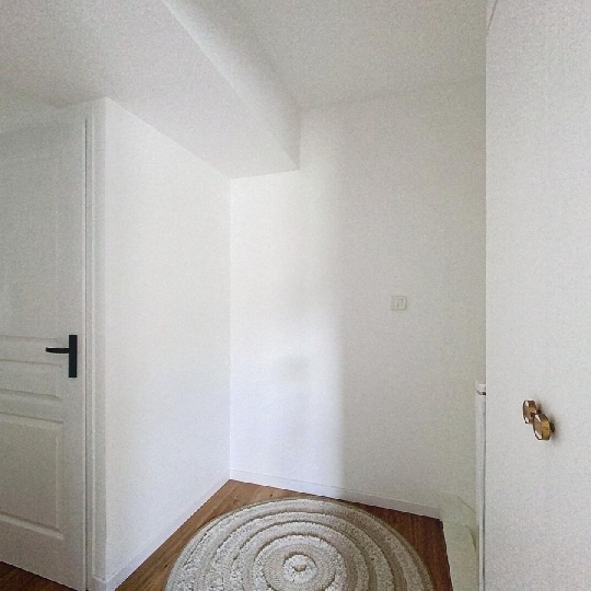  DYNAMIC IMMOBILIER : Maison / Villa | VERZE (71960) | 84 m2 | 830 &euro; 