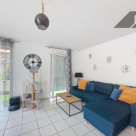  DYNAMIC IMMOBILIER : Appartement | CHARNAY-LES-MACON (71850) | 96 m2 | 1 030 € 