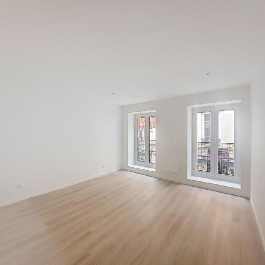  DYNAMIC IMMOBILIER : Appartement | MACON (71000) | 61 m2 | 860 € 