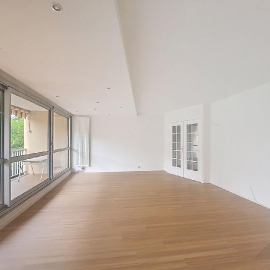  DYNAMIC IMMOBILIER : Appartement | MACON (71000) | 91 m2 | 950 € 