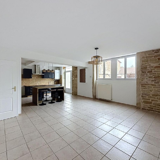  DYNAMIC IMMOBILIER : Appartement | AZE (71260) | 78 m2 | 780 &euro; 