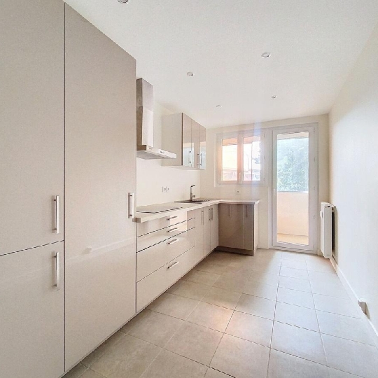  DYNAMIC IMMOBILIER : Appartement | MACON (71000) | 78 m2 | 150 000 € 