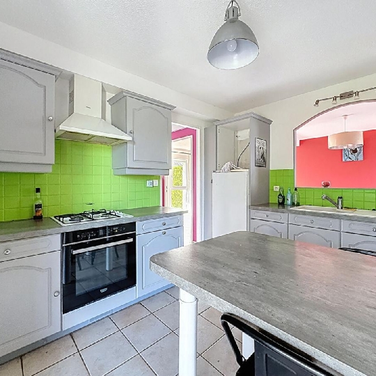  DYNAMIC IMMOBILIER : Maison / Villa | SANCE (71000) | 81 m2 | 220 000 € 