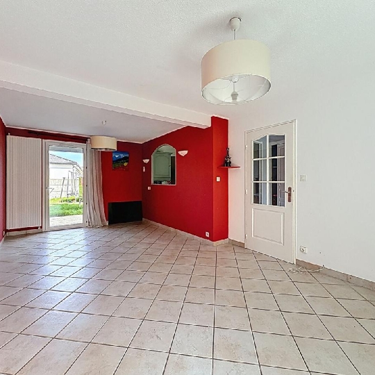  DYNAMIC IMMOBILIER : Maison / Villa | SANCE (71000) | 81 m2 | 220 000 € 