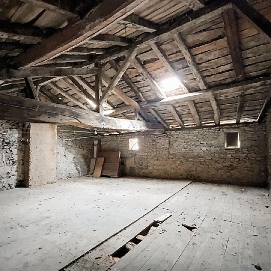  DYNAMIC IMMOBILIER : Maison / Villa | VERZE (71960) | 160 m2 | 115 000 € 