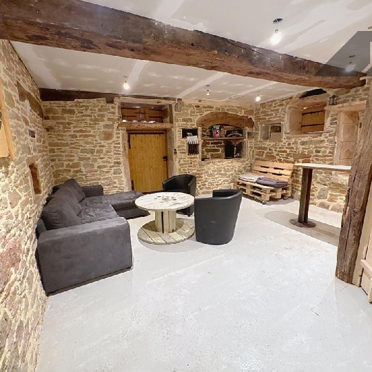  DYNAMIC IMMOBILIER : Maison / Villa | VERGISSON (71960) | 79 m2 | 220 000 € 