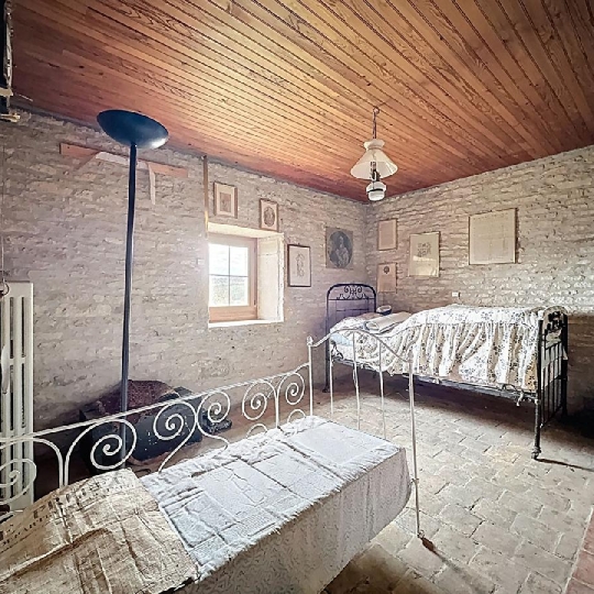  DYNAMIC IMMOBILIER : House | LAIZE (71870) | 158 m2 | 271 700 &euro; 