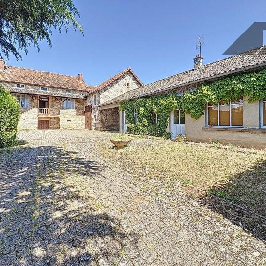  DYNAMIC IMMOBILIER : Maison / Villa | SAINT-GENGOUX-DE-SCISSE (71260) | 214 m2 | 290 000 € 