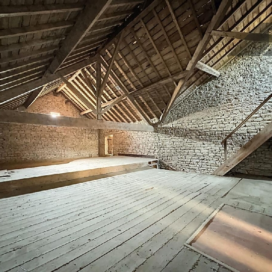  DYNAMIC IMMOBILIER : Maison / Villa | SAINT-GENGOUX-DE-SCISSE (71260) | 214 m2 | 290 000 € 