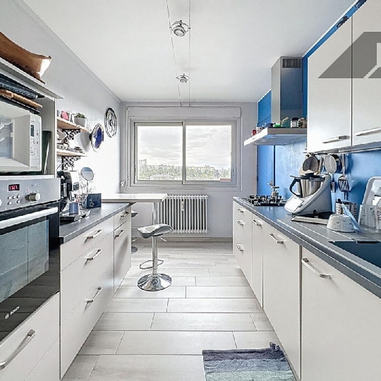  DYNAMIC IMMOBILIER : Appartement | MACON (71000) | 76 m2 | 125 000 € 