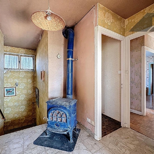  DYNAMIC IMMOBILIER : House | DAVAYE (71960) | 130 m2 | 198 000 € 
