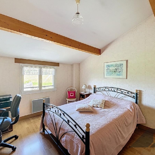  DYNAMIC IMMOBILIER : Maison / Villa | BUSSIERES (71960) | 128 m2 | 320 000 € 