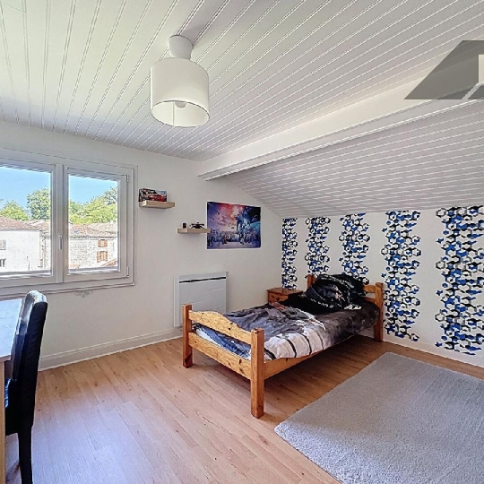  DYNAMIC IMMOBILIER : Maison / Villa | SAINT-PIERRE-LE-VIEUX (71520) | 133 m2 | 139 000 € 
