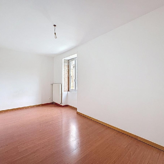  DYNAMIC IMMOBILIER : Maison / Villa | AZE (71260) | 79 m2 | 155 000 € 