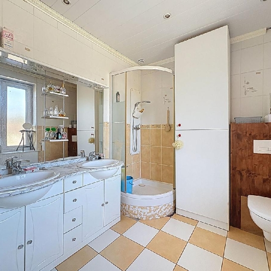  DYNAMIC IMMOBILIER : Maison / Villa | NAVOUR-SUR-GROSNE (71520) | 109 m2 | 125 000 € 