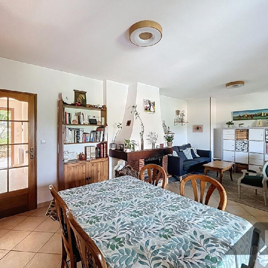  DYNAMIC IMMOBILIER : Maison / Villa | LA ROCHE-VINEUSE (71960) | 123 m2 | 290 000 € 