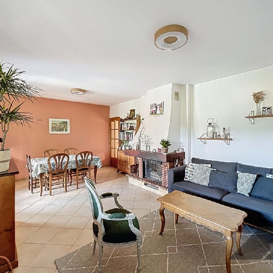  DYNAMIC IMMOBILIER : Maison / Villa | LA ROCHE-VINEUSE (71960) | 123 m2 | 290 000 € 