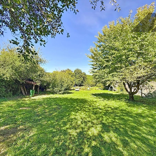 DYNAMIC IMMOBILIER : Ground | IGE (71960) | 1500.00m2 | 79 500 € 