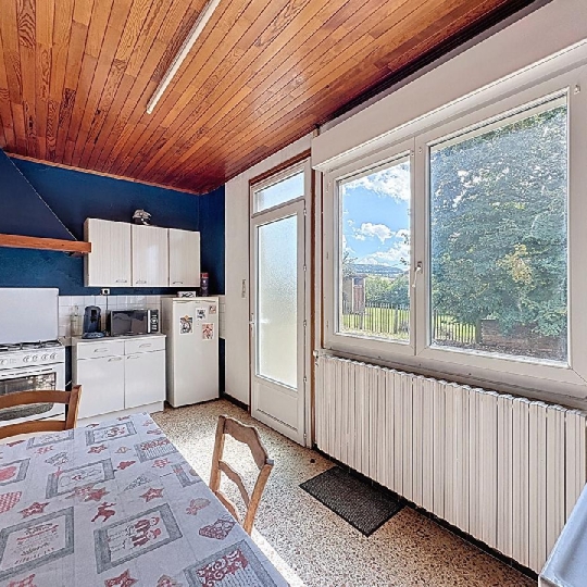  DYNAMIC IMMOBILIER : House | BRAY (71250) | 170 m2 | 221 000 € 