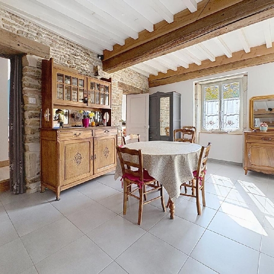  DYNAMIC IMMOBILIER : Maison / Villa | IGE (71960) | 125 m2 | 320 000 € 