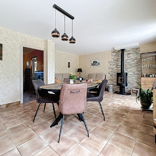  DYNAMIC IMMOBILIER : Maison / Villa | SAINT-MARTIN-BELLE-ROCHE (71118) | 101 m2 | 250 000 € 