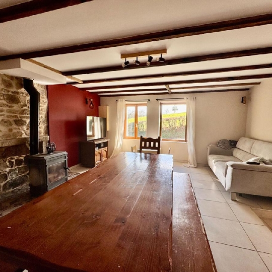  DYNAMIC IMMOBILIER : House | AIGUEPERSE (69790) | 143 m2 | 185 000 &euro; 
