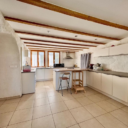  DYNAMIC IMMOBILIER : House | AIGUEPERSE (69790) | 143 m2 | 185 000 &euro; 
