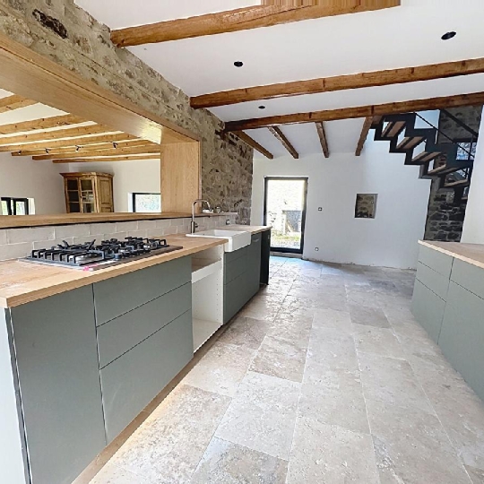  DYNAMIC IMMOBILIER : House | DEUX-GROSNES (69860) | 147 m2 | 262 000 &euro; 