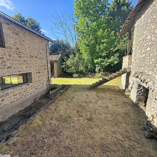  DYNAMIC IMMOBILIER : House | DEUX-GROSNES (69860) | 147 m2 | 262 000 &euro; 