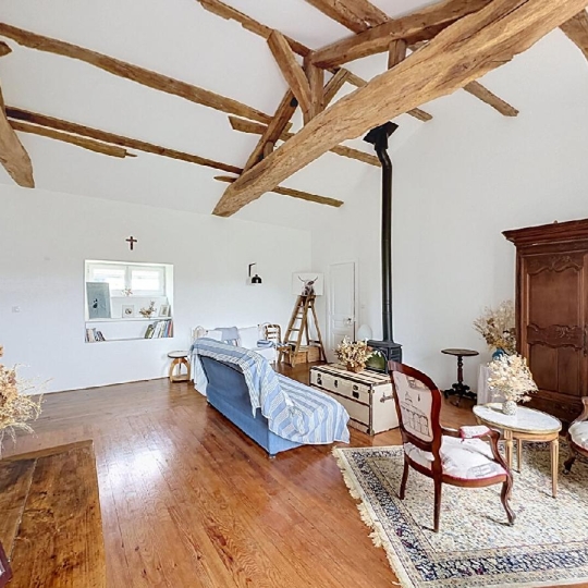  DYNAMIC IMMOBILIER : House | SENOZAN (71260) | 173 m2 | 299 000 &euro; 