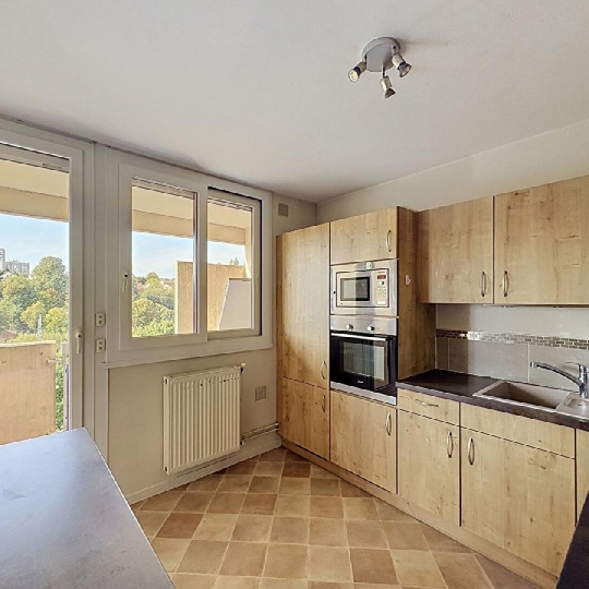 DYNAMIC IMMOBILIER : Appartement | MACON (71000) | 63.00m2 | 105 000 € 