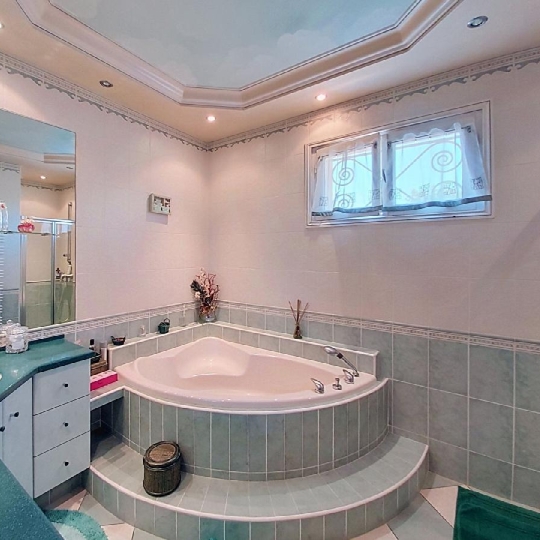  DYNAMIC IMMOBILIER : Maison / Villa | ARNAS (69400) | 114 m2 | 450 000 &euro; 