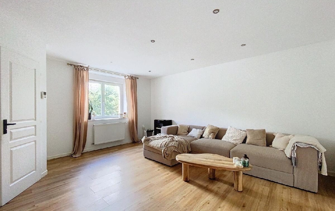 DYNAMIC IMMOBILIER : Maison / Villa | VERZE (71960) | 84 m2 | 830 &euro; 