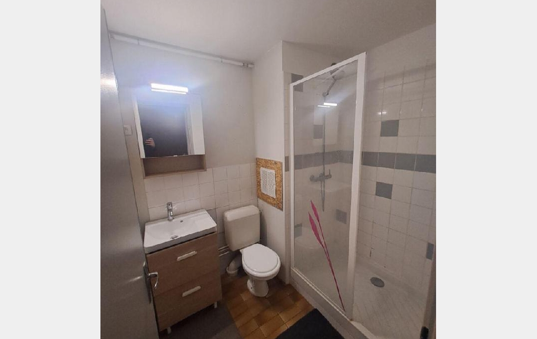 DYNAMIC IMMOBILIER : Appartement | CHARNAY-LES-MACON (71850) | 20 m2 | 400 &euro; 