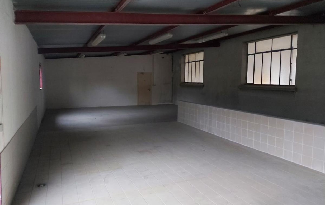 DYNAMIC IMMOBILIER : Local / Bureau | LA ROCHE-VINEUSE (71960) | 500 m2 | 1 400 € 