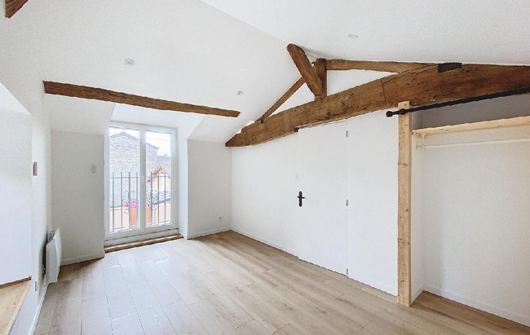 DYNAMIC IMMOBILIER : Maison / Villa | IGE (71960) | 66 m2 | 850 &euro; 
