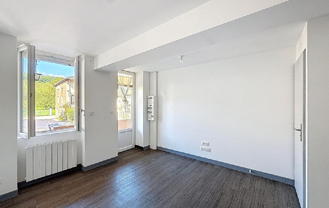 DYNAMIC IMMOBILIER : Appartement | SAINT-GENGOUX-DE-SCISSE (71260) | 35 m2 | 520 € 
