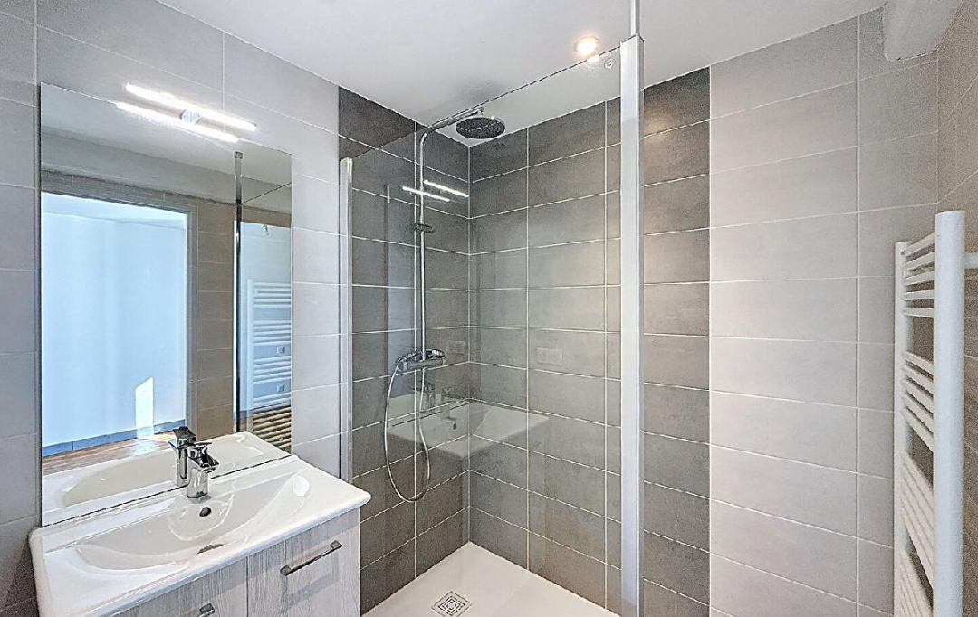 DYNAMIC IMMOBILIER : Appartement | SAINT-GENGOUX-DE-SCISSE (71260) | 35 m2 | 520 € 
