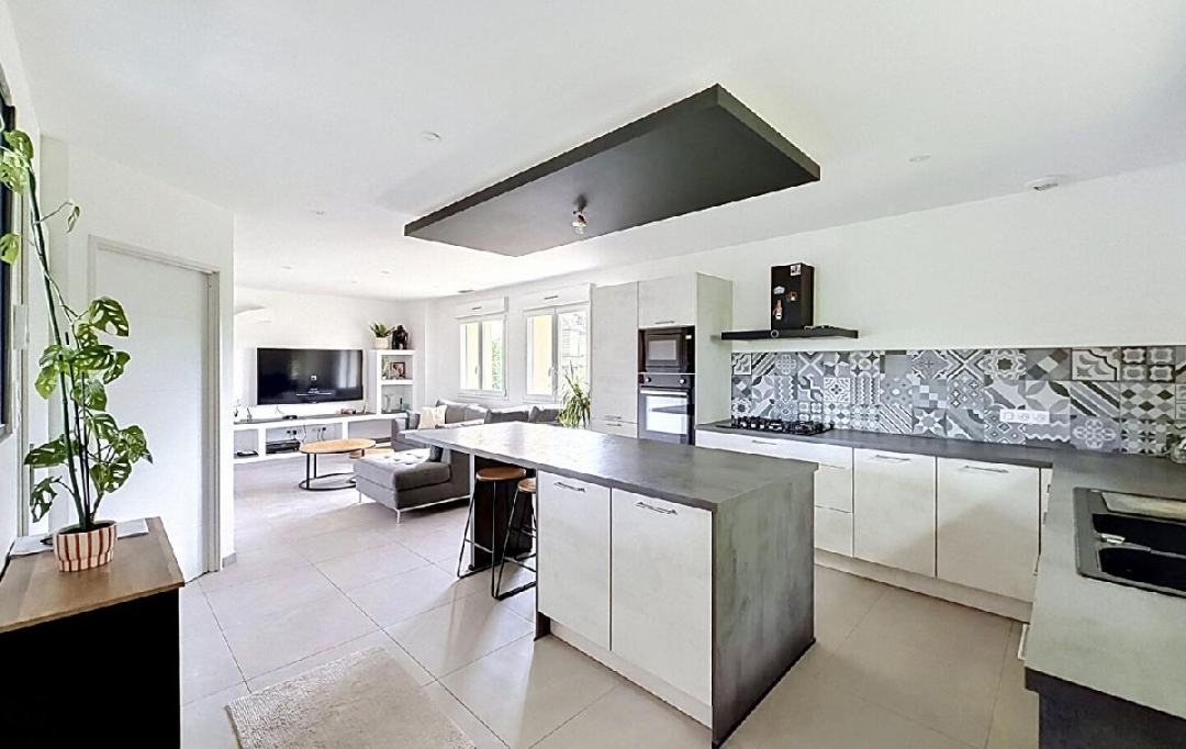 DYNAMIC IMMOBILIER : Maison / Villa | PRISSE (71960) | 136 m2 | 1 195 &euro; 