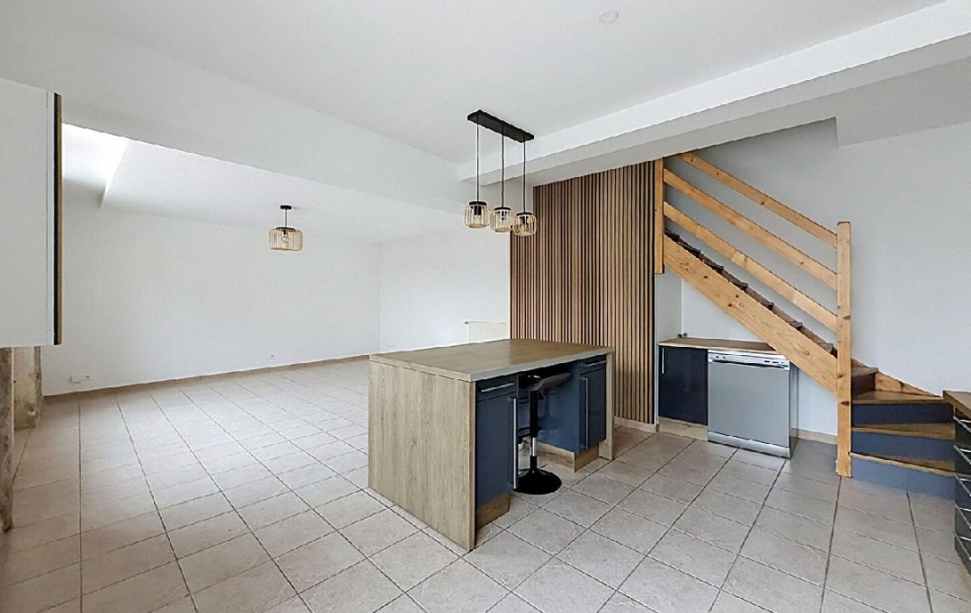 DYNAMIC IMMOBILIER : Appartement | AZE (71260) | 78 m2 | 780 &euro; 