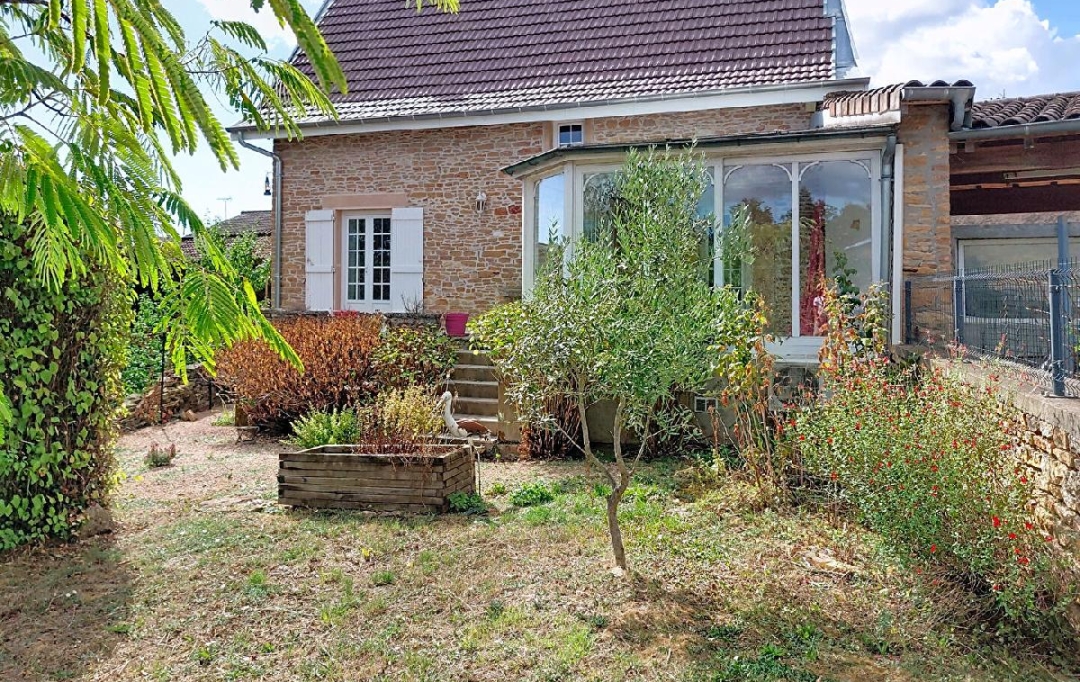 DYNAMIC IMMOBILIER : Maison / Villa | LAIZE (71870) | 97 m2 | 1 000 &euro; 
