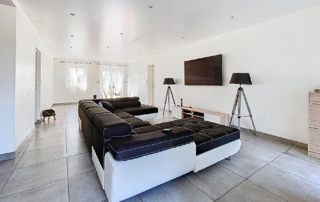 DYNAMIC IMMOBILIER : Maison / Villa | HUILLY-SUR-SEILLE (71290) | 182 m2 | 239 000 € 