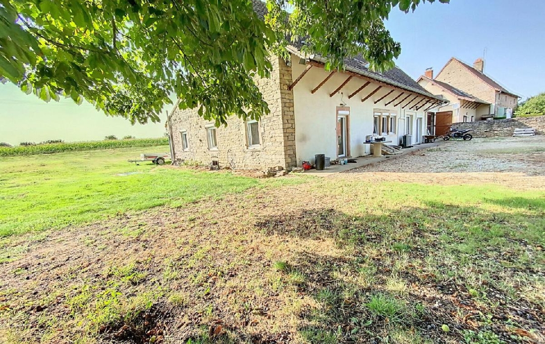 DYNAMIC IMMOBILIER : Maison / Villa | HUILLY-SUR-SEILLE (71290) | 182 m2 | 239 000 € 