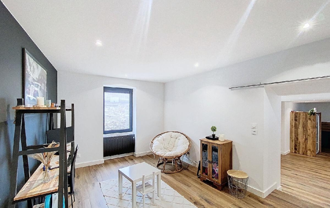 DYNAMIC IMMOBILIER : House | PIERRECLOS (71960) | 224 m2 | 339 000 € 