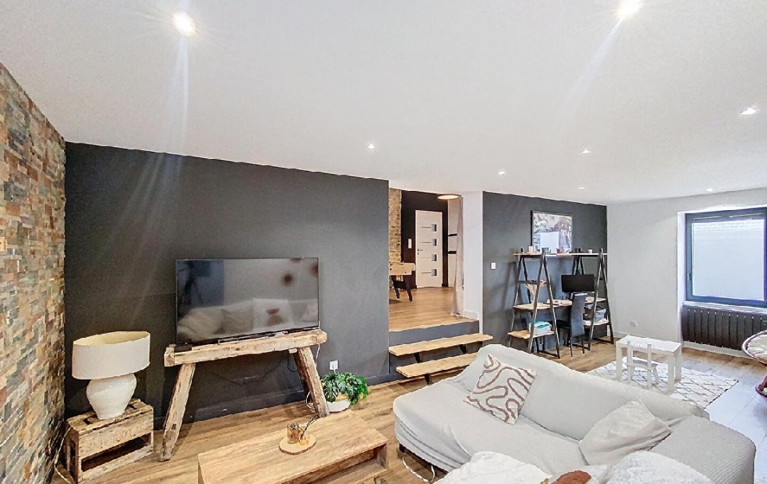 DYNAMIC IMMOBILIER : House | PIERRECLOS (71960) | 224 m2 | 339 000 € 