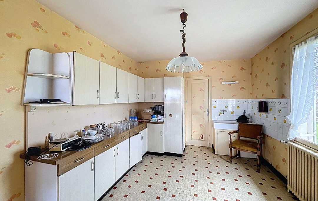 DYNAMIC IMMOBILIER : House | CHARNAY-LES-MACON (71850) | 140 m2 | 350 000 € 