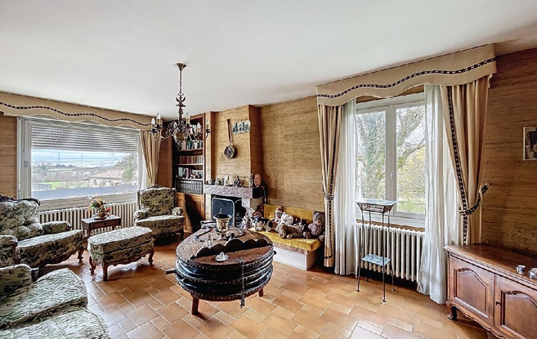 DYNAMIC IMMOBILIER : House | CHARNAY-LES-MACON (71850) | 140 m2 | 350 000 € 