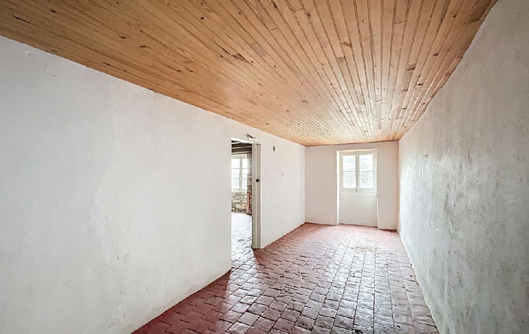 DYNAMIC IMMOBILIER : Maison / Villa | VERZE (71960) | 160 m2 | 115 000 € 