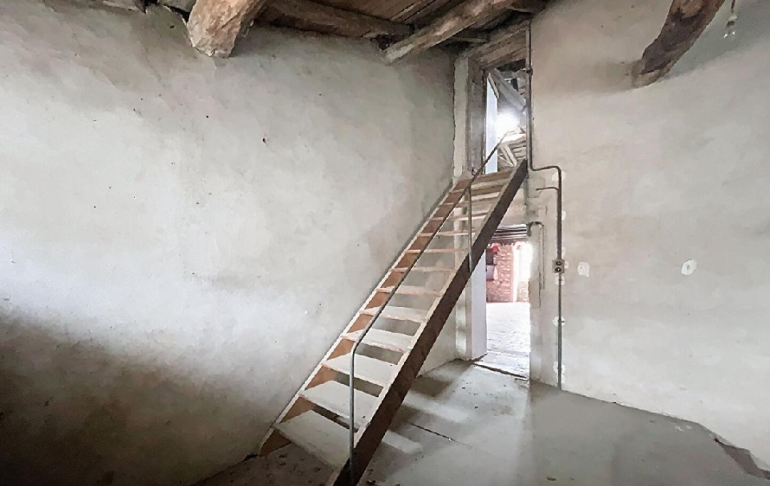 DYNAMIC IMMOBILIER : Maison / Villa | VERZE (71960) | 160 m2 | 115 000 € 